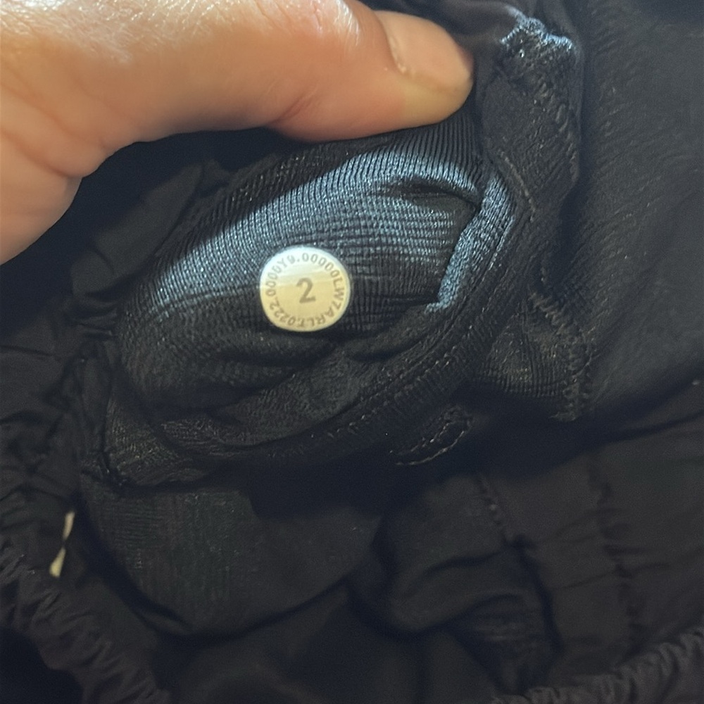 Lululemon athletics black running shorts size 2 - Picture 3 of 4